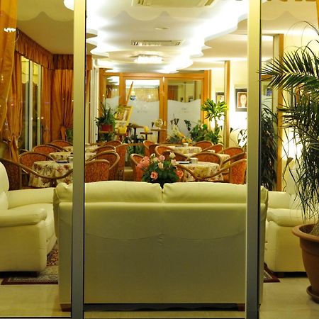 Hotel Al Prater Lignano Sabbiadoro Zewnętrze zdjęcie