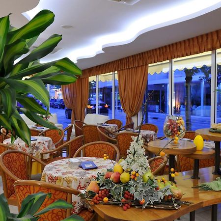 Hotel Al Prater Lignano Sabbiadoro Zewnętrze zdjęcie