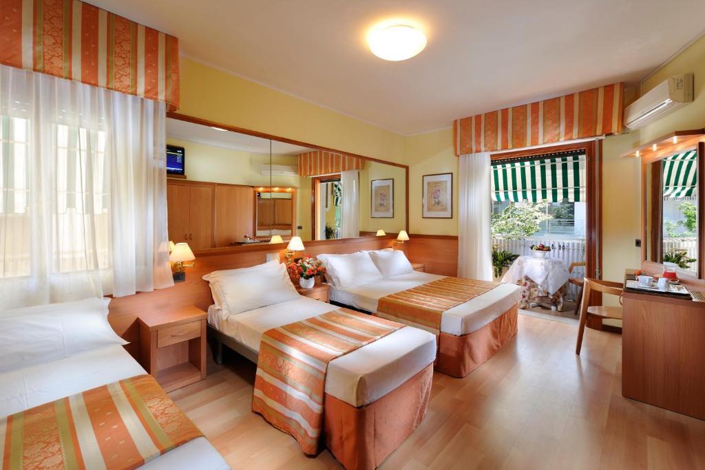 Hotel Al Prater Lignano Sabbiadoro Pokój zdjęcie