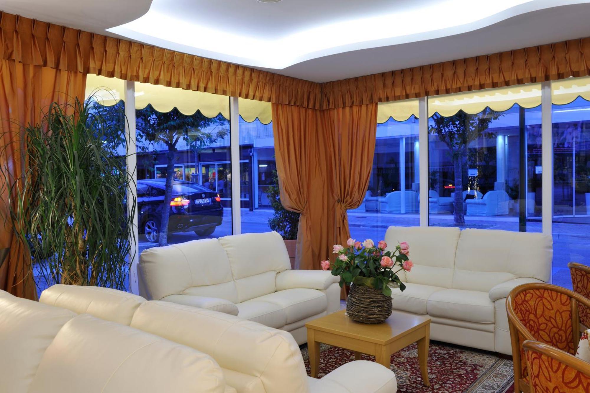 Hotel Al Prater Lignano Sabbiadoro Zewnętrze zdjęcie