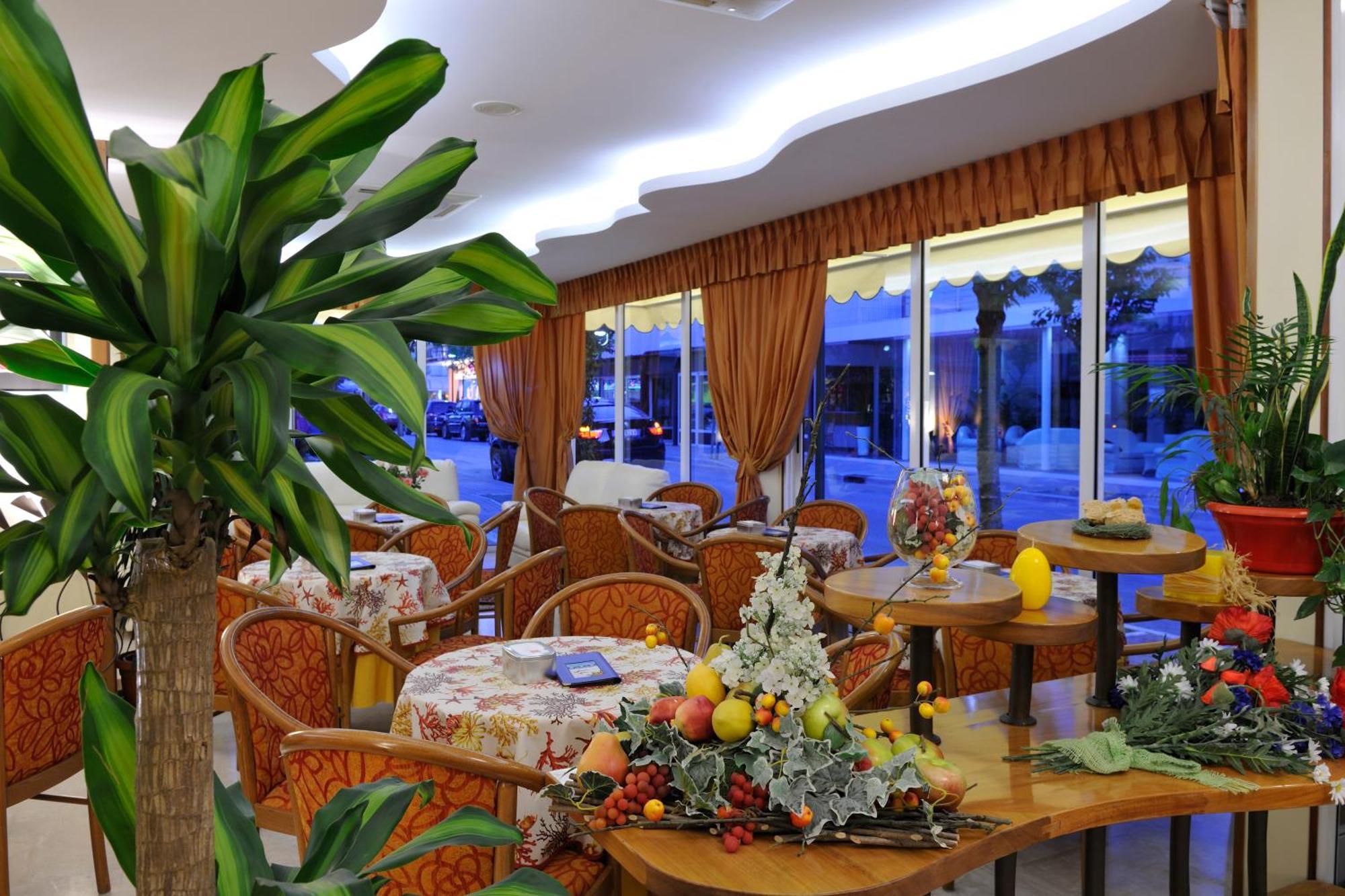 Hotel Al Prater Lignano Sabbiadoro Zewnętrze zdjęcie
