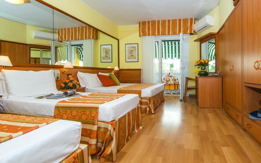 Hotel Al Prater Lignano Sabbiadoro Zewnętrze zdjęcie