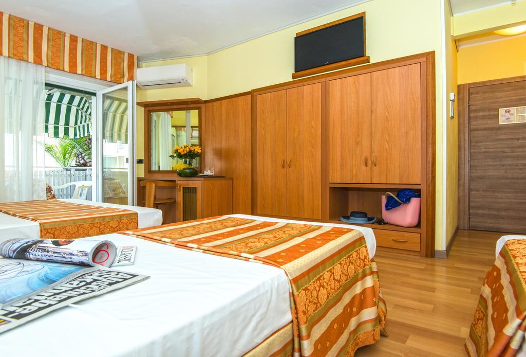 Hotel Al Prater Lignano Sabbiadoro Zewnętrze zdjęcie