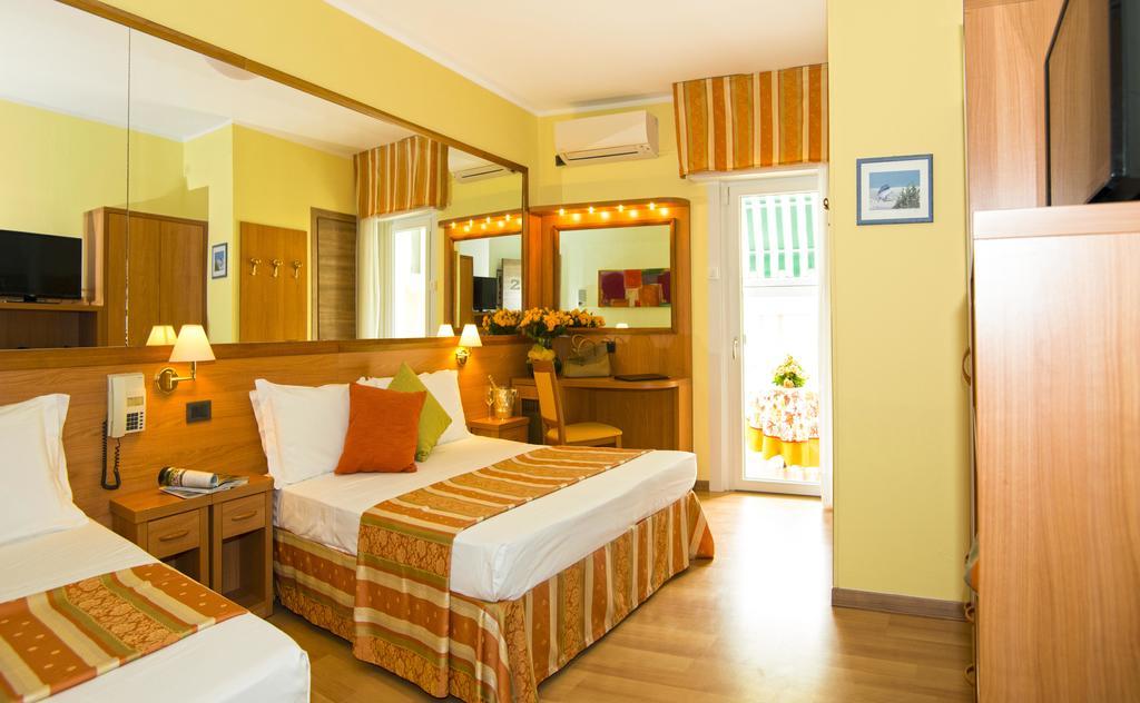 Hotel Al Prater Lignano Sabbiadoro Zewnętrze zdjęcie