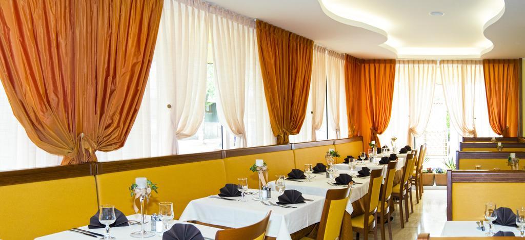Hotel Al Prater Lignano Sabbiadoro Zewnętrze zdjęcie