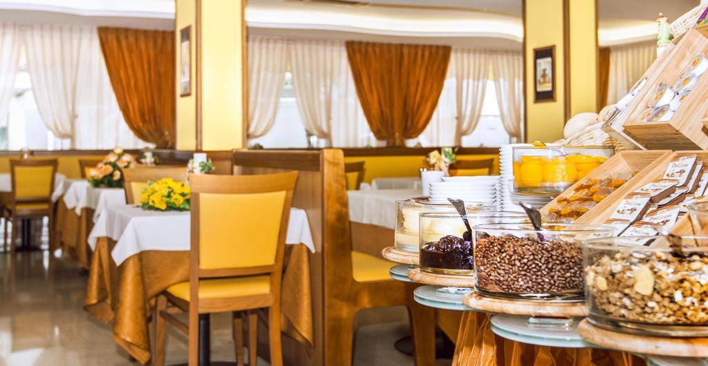 Hotel Al Prater Lignano Sabbiadoro Zewnętrze zdjęcie