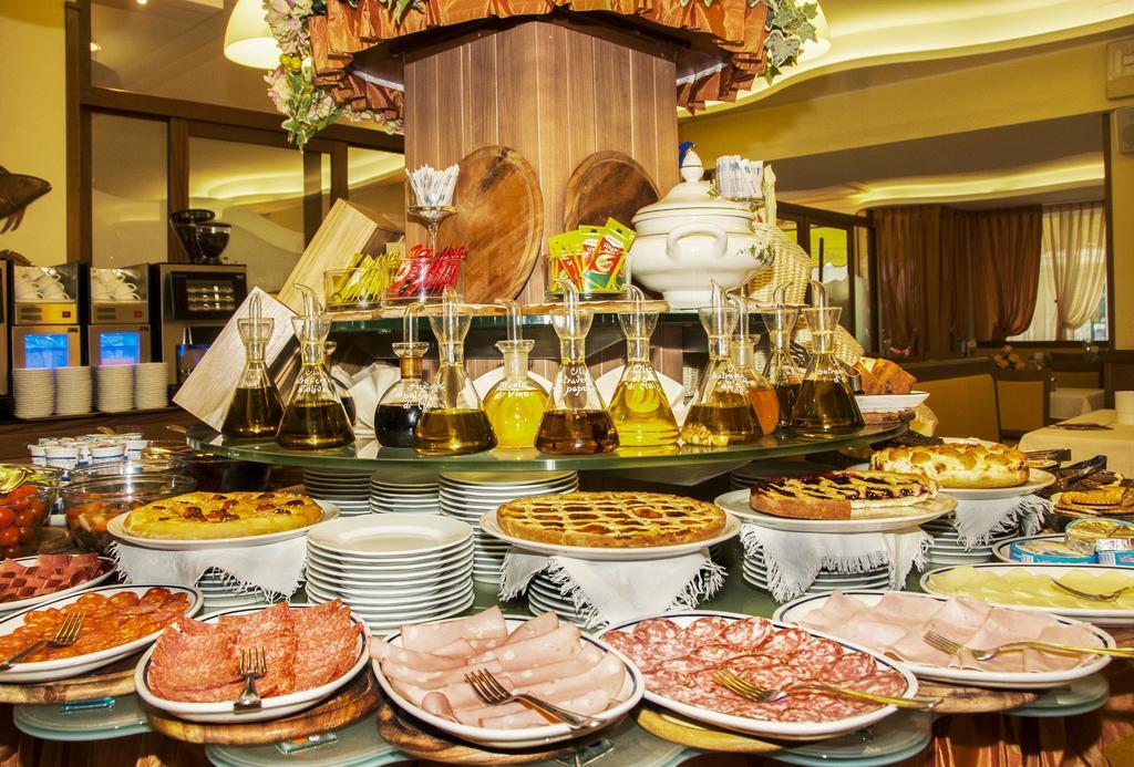 Hotel Al Prater Lignano Sabbiadoro Zewnętrze zdjęcie